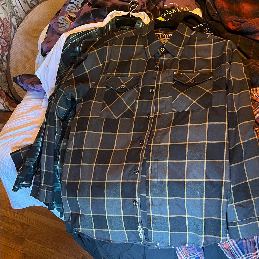 DIXXON Flannel Co Men's Dark Plaid Shirt Jacket